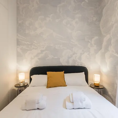 The Rent -cozy Two Bedroom Near Vatican Apartament *
